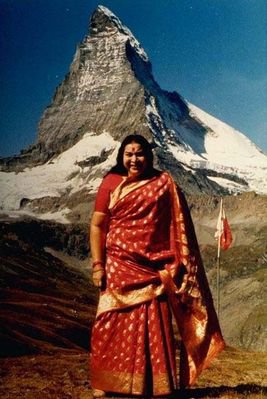 Shri Mataji e il Monte Cervino